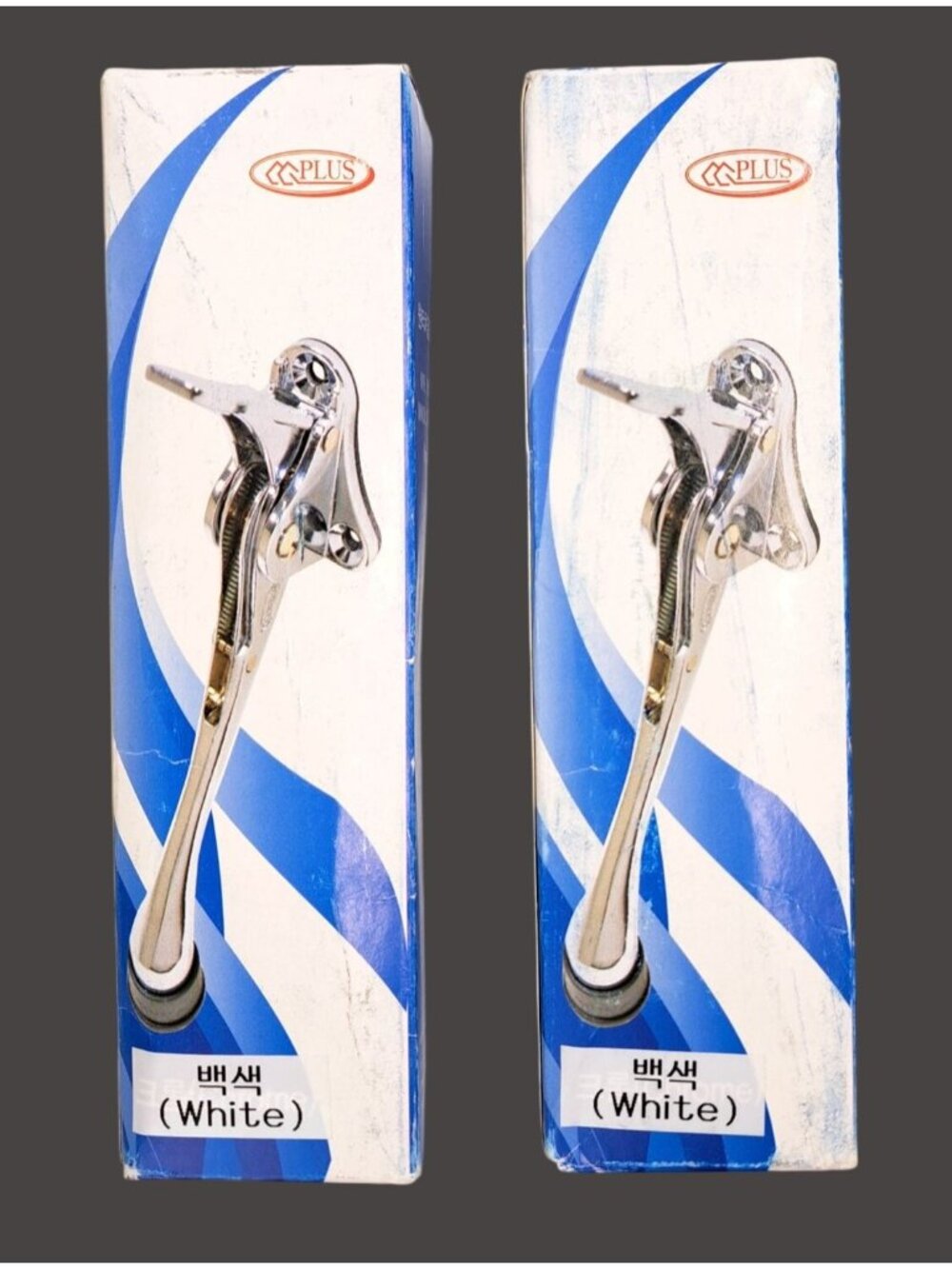 One-Touch Kick Down Door Stopper 6 Inch White With Hardware Lot Of 2 Non-Slip